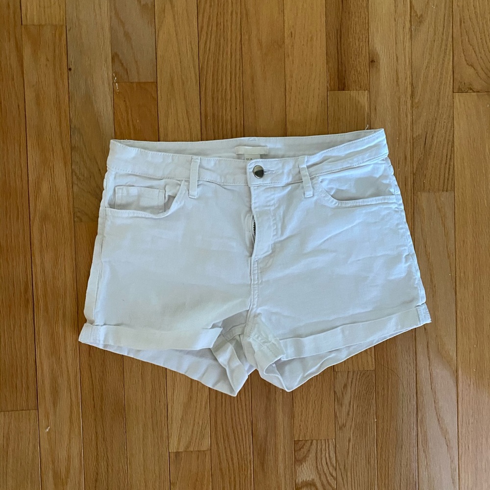 3/$25 H&M white denim shorts
